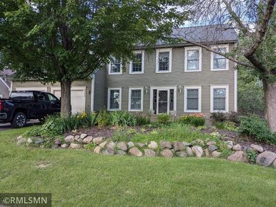 4194 Honeysuckle Ct