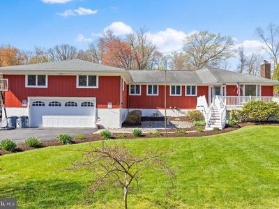 261 Mill Ln W