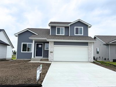 404 Fireside Dr NW
