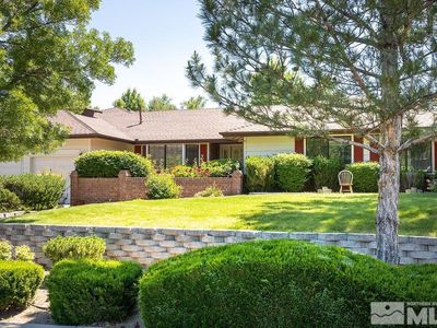 2285 Hedgewood Dr