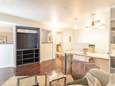801 N Orange St Unit 211