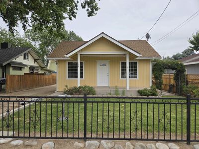 130 Johnston Dr