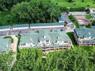 1603 Chalstrom Beach Rd #202