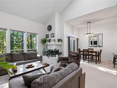 401 Hidden Shores Ct APT 104