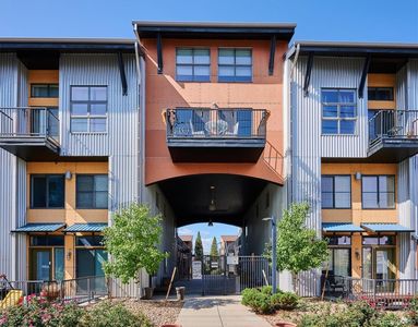3195 Blake Street #207