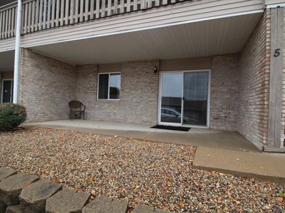 1652 Exchange St Unit 5