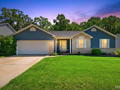 886 Sherwood Forest Ct