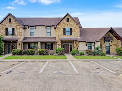 3337 Lieutenant Ave