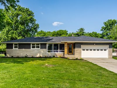 130 N High School Rd