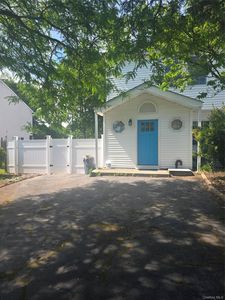 9 Trim Street