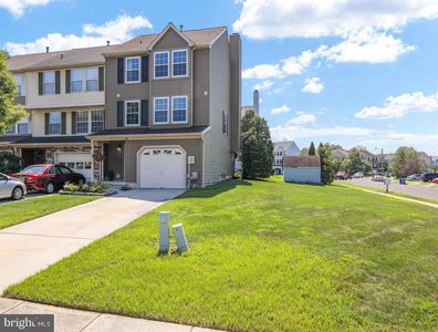 22 Canterbury Ct