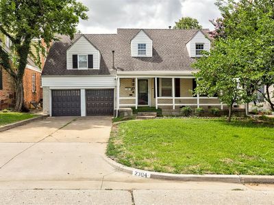 2304 NW 25th St