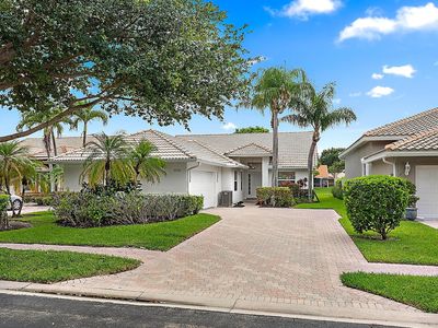 5530 Grande Palm Circle