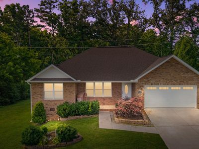2122 Zion Dr