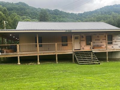 746 Hampton Creek Rd