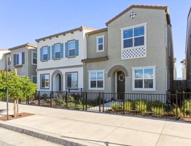 1131 Julia Cir