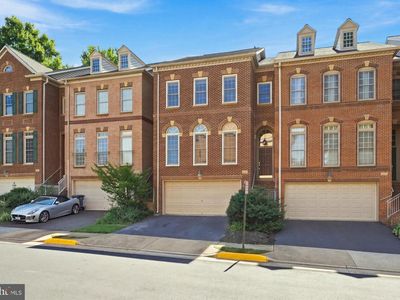 12483 Rose Path Cir