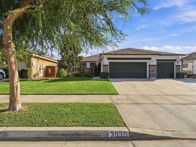 3939 E Laura Avenue