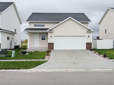 2553 Fulton Loop S