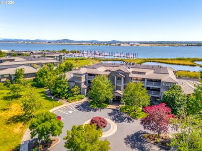 5525 SE Scenic Ln Unit 300