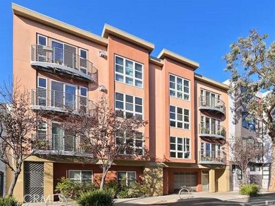 470 Clementina St UNIT 102