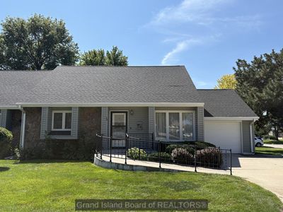 16 Chantilly St