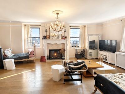 49 E 96th Street #16B