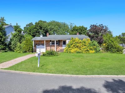 3 Victor Avenue