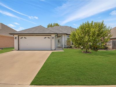 7429 Amber Dr