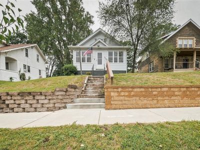 1548 Bellevue Avenue
