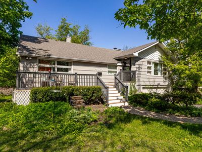 Property at 4624 Lee Ave, Downers Grove, IL