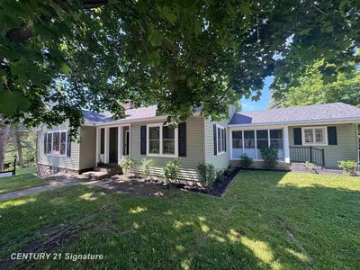 200 S 5th St