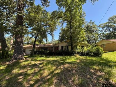 3318 Timberlane Dr