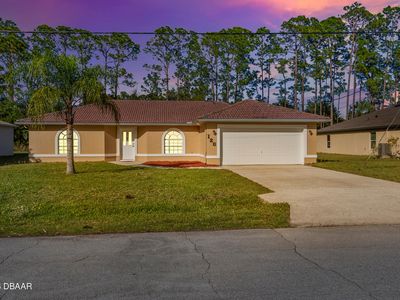 120 Point Of Woods Dr