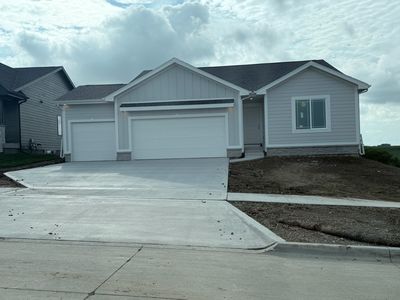 3201 Marigold Cir