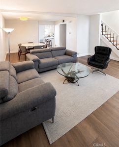 8524 De Soto Ave