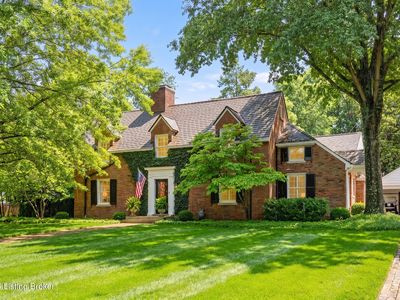 410 Mayfair Ln