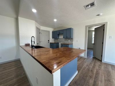 1220 George Ln