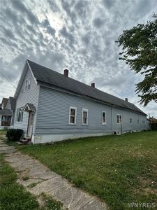 66 Warren Ave