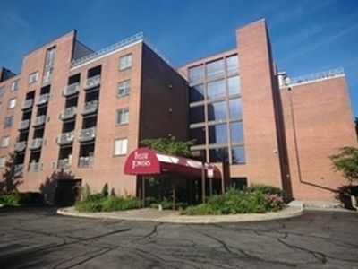 1450 Plymouth Ln APT 305