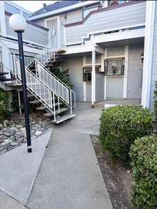 7401 Auburn Oaks Ct APT K