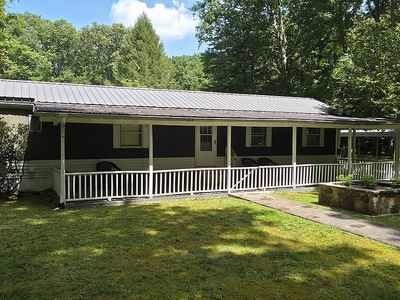 876 Hightop Rd