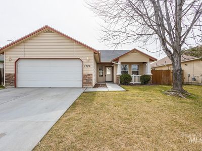 3124 Turning Leaf St