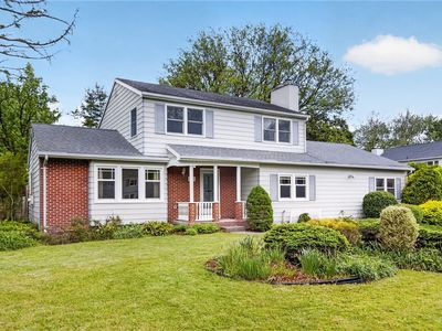 311 Winthrop Dr