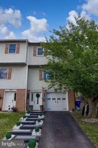 1326 Fairview St