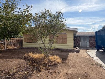 2319 La Puente St