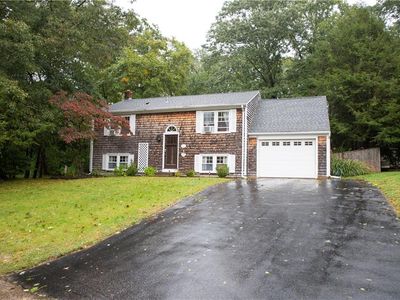 13 Sleepy Hollow Ct