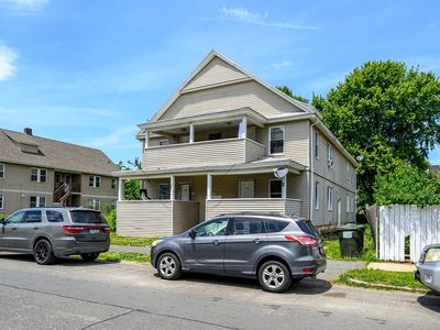 128-130 Kensington Ave