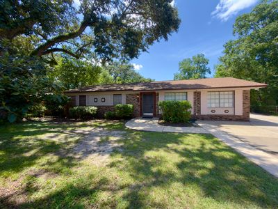 7929 Whitmire Dr