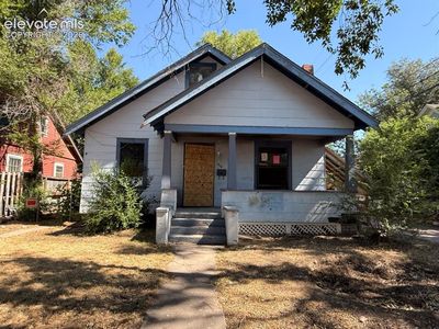 416 E San Rafael St